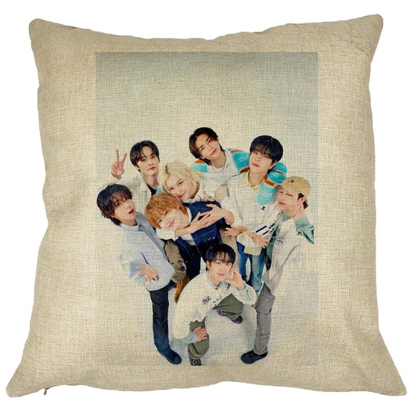 Perna Decorativa, Stray Kids 8, 40×40 cm, Husa Detasabila, Burduf 11 bsc0757 2