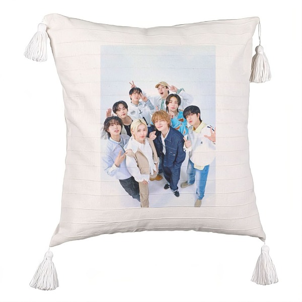 Perna Decorativa cu Franjuri , Stray Kids 9, 45×45 cm, Cu fermoar 5 bsc0758 3