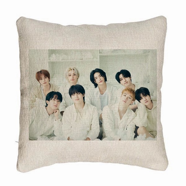 Perna Decorativa Canapea , Stray Kids 10, 40×40 cm, Husa Detasabila, Burduf 5 bsc0759 1