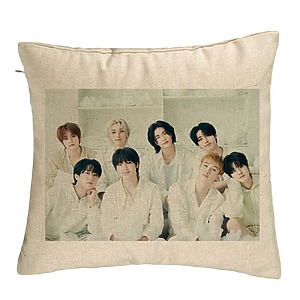 Perna Decorativa, Stray Kids 10, 40×40 cm, Bej, Husa Detasabila, Burduf
