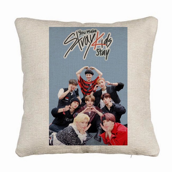 Perna Decorativa Canapea , Stray Kids 15, 40×40 cm, Husa Detasabila, Burduf 5 bsc0764 1