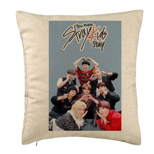 Perna Decorativa, Stray Kids 15, 40×40 cm, Bej, Husa Detasabila, Burduf 5 bsc0764