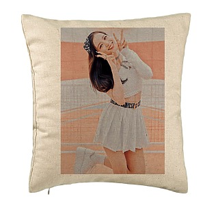 Perna Decorativa BlackPink Jisoo 2, 40×40 cm, Bej, Husa Detasabila, Burduf