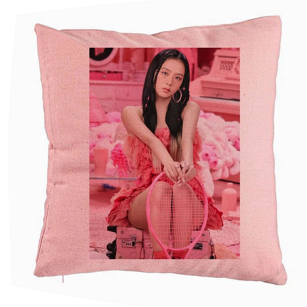 Perna Decorativa BlackPink Jisoo 4, 40x40 cm, Roz, Husa Detasabila, Burduf 5 bsc0777 4