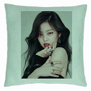 Perna Decorativa BlackPink Jennie 1, 40×40 cm, Verde Menta, Husa Detasabila, Burduf
