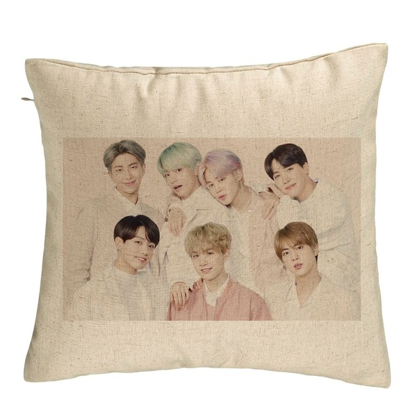 Perna Decorativa BTS Army 12, 40×40 cm, Bej, Husa Detasabila, Burduf 5 bsc0788 rotated e1740785317792