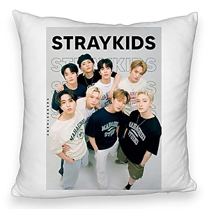Perna Decorativa Fluffy , Stray Kids 4, 45×45 cm, Cu fermoar