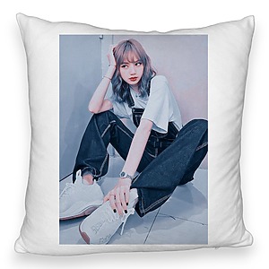 Perna Decorativa Fluffy BlackPink Lisa 3, 45×45 cm, Cu fermoar