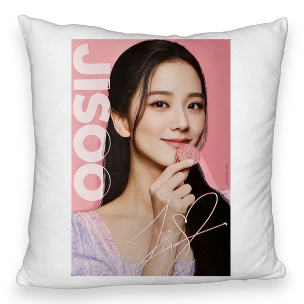 Perna Decorativa Fluffy BlackPink Jisoo 3, 45×45 cm, Cu fermoar 5 bspff0776