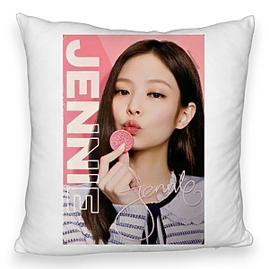 Perna Decorativa Fluffy BlackPink Jennie 4, 45×45 cm, Cu fermoar