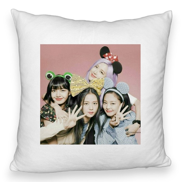 Perna Decorativa Fluffy BlackPink, Model 14, 45×45 cm, Cu fermoar 5 bspff0798