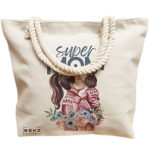 model Super Mom 2