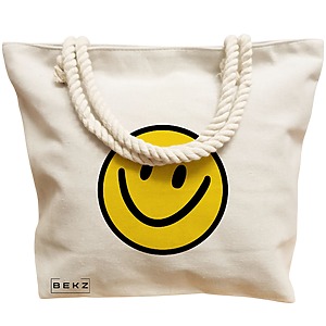 model Happy Smile