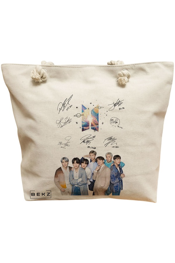 Geanta Canvas Tote pentru femei, model BTS Army 9 cu semnaturii, 40x51 cm, Bej, BEKZ® 11 Geanta Canvas Tote pentru femei