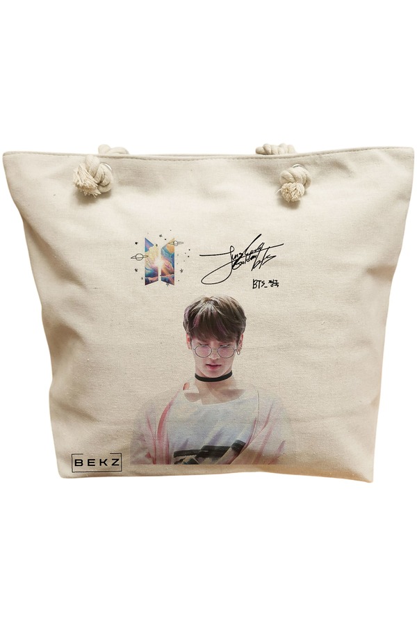 Geanta Canvas Tote pentru femei, model BTS Jungkook 2, 40x51 cm, Bej, BEKZ® 11 Geanta Canvas Tote pentru femei