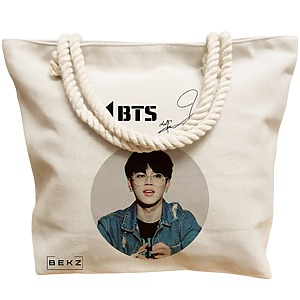 model BTS Jimin cu semnatura