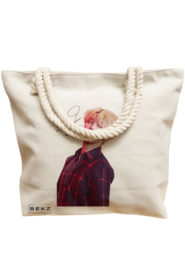 Geanta Canvas Tote pentru femei, model BTS Jimin cu semnatura 2, 40x51 cm, Bej, BEKZ® 12 model BTS Jimin cu semnatura 2