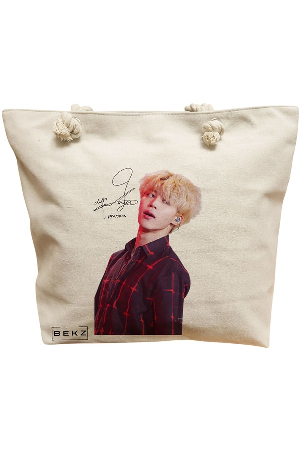 Geanta Canvas Tote pentru femei, model BTS Jimin cu semnatura 2, 40x51 cm, Bej, BEKZ® 11 Geanta Canvas Tote pentru femei
