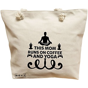 Geanta Canvas Tote pentru femei Yoga This MOM runs on coffe and yoga