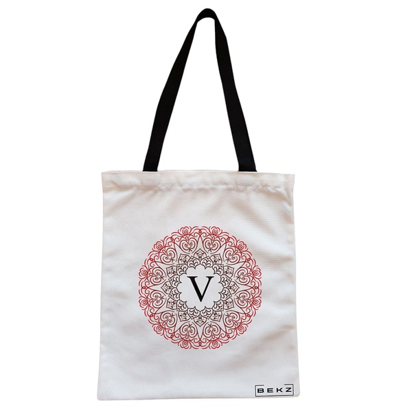 Geanta Canvas Tote pentru femei, Cu litera V si Mandala, 38x34.5 cm, Alba, BEKZ® 1 Geanta Canvas Tote pentru femei Cu litera V si Mandala 38x34.5 cm Alba BEKZ®