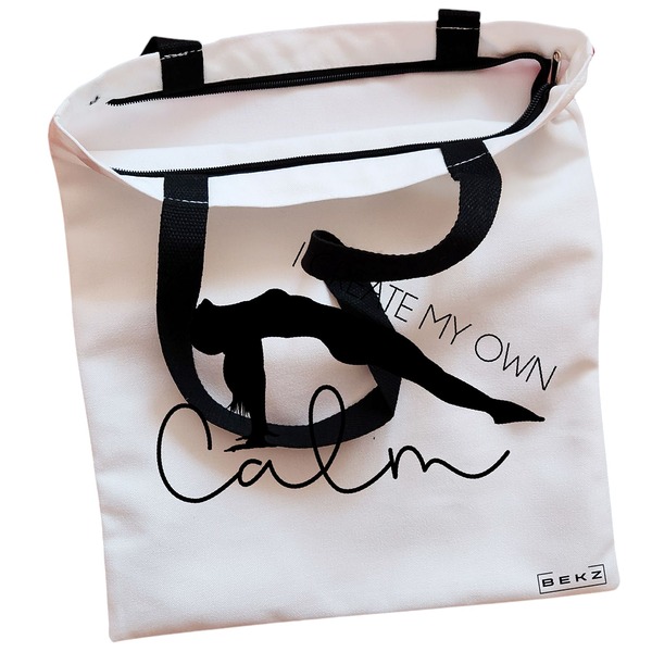 Geanta Canvas Tote pentru femei Yoga I create my own calm, 38x34.5 cm, Alba, BEKZ® 2 Geanta Canvas Tote pentru femei Yoga I create my own calm 38x34.5 cm Alba BEKZ® 1