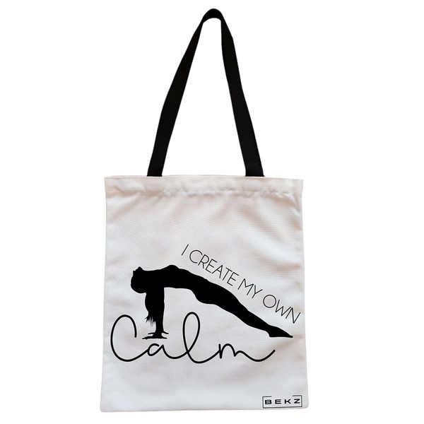 Geanta Canvas Tote pentru femei Yoga I create my own calm, 38x34.5 cm, Alba, BEKZ® 1 Geanta Canvas Tote pentru femei Yoga I create my own calm 38x34.5 cm Alba BEKZ®