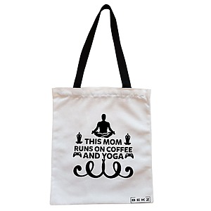 Geanta Canvas Tote pentru femei Yoga This MOM runs on coffe and yoga, 38x34.5 cm, Alba, BEKZ®