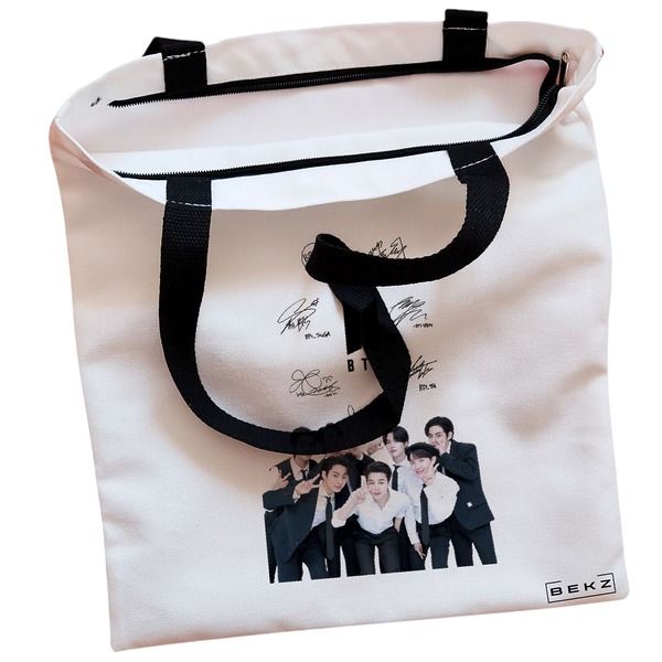 Geanta Canvas Tote pentru femei model BTS Army 6 cu semnaturii 38x34.5 cm Alba BEKZ® 1