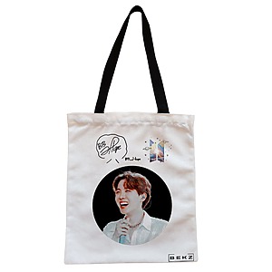 Geanta Canvas Tote pentru femei, model BTS J-Hope, 38x34.5 cm, Alba, BEKZ®