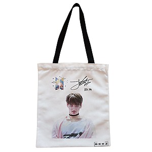 Geanta Canvas Tote pentru femei, model BTS Jungkook 2, 38x34.5 cm, Alba, BEKZ®