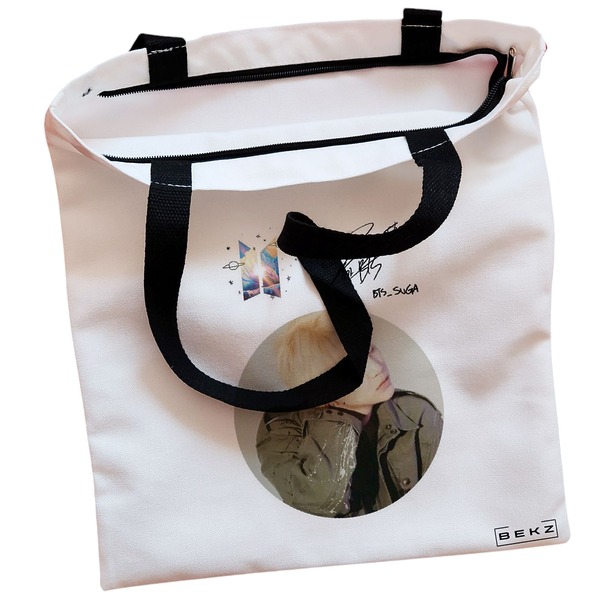 Geanta Canvas Tote pentru femei model BTS Suga 38x34.5 cm Alba BEKZ® 1
