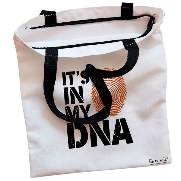 Geanta Canvas Tote pentru femei, model It's in My DNA, 38x34.5 cm, Alba, BEKZ® 2 Geanta Canvas Tote pentru femei model Its in My DNA 38x34.5 cm Alba BEKZ® 1