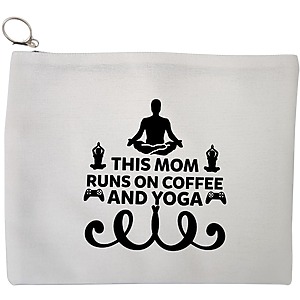 Portfard Cosmetice tip Plic Yoga This MOM runs on coffe and yoga, 23x18 cm, Alb, BEKZ®